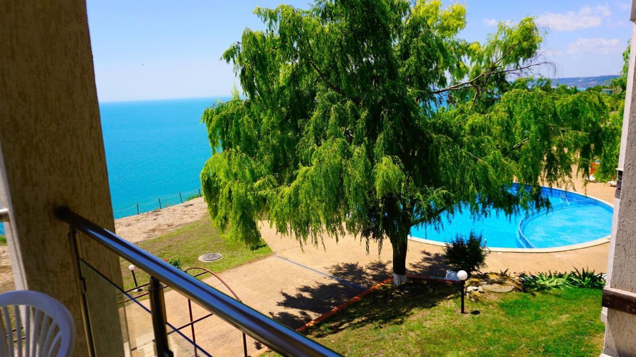 Морски Апартаменти Джулай Морнинг - July Morning Sea View Apartments Kavarna Ngoại thất bức ảnh