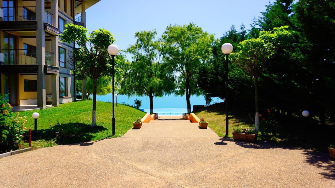 Морски Апартаменти Джулай Морнинг - July Morning Sea View Apartments Kavarna Ngoại thất bức ảnh