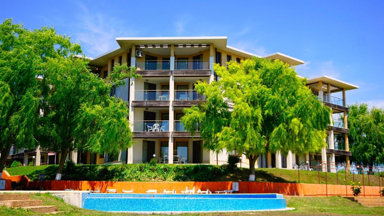 Морски Апартаменти Джулай Морнинг - July Morning Sea View Apartments Kavarna Ngoại thất bức ảnh