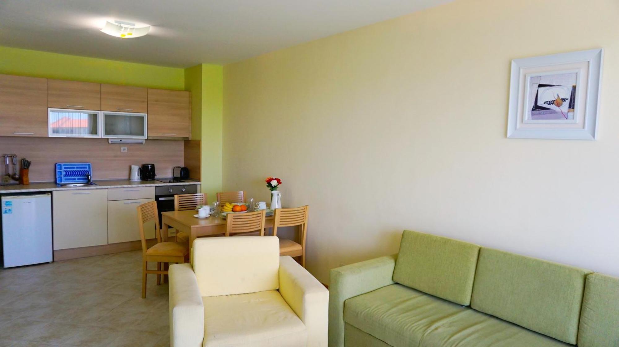 Морски Апартаменти Джулай Морнинг - July Morning Sea View Apartments Kavarna Phòng bức ảnh