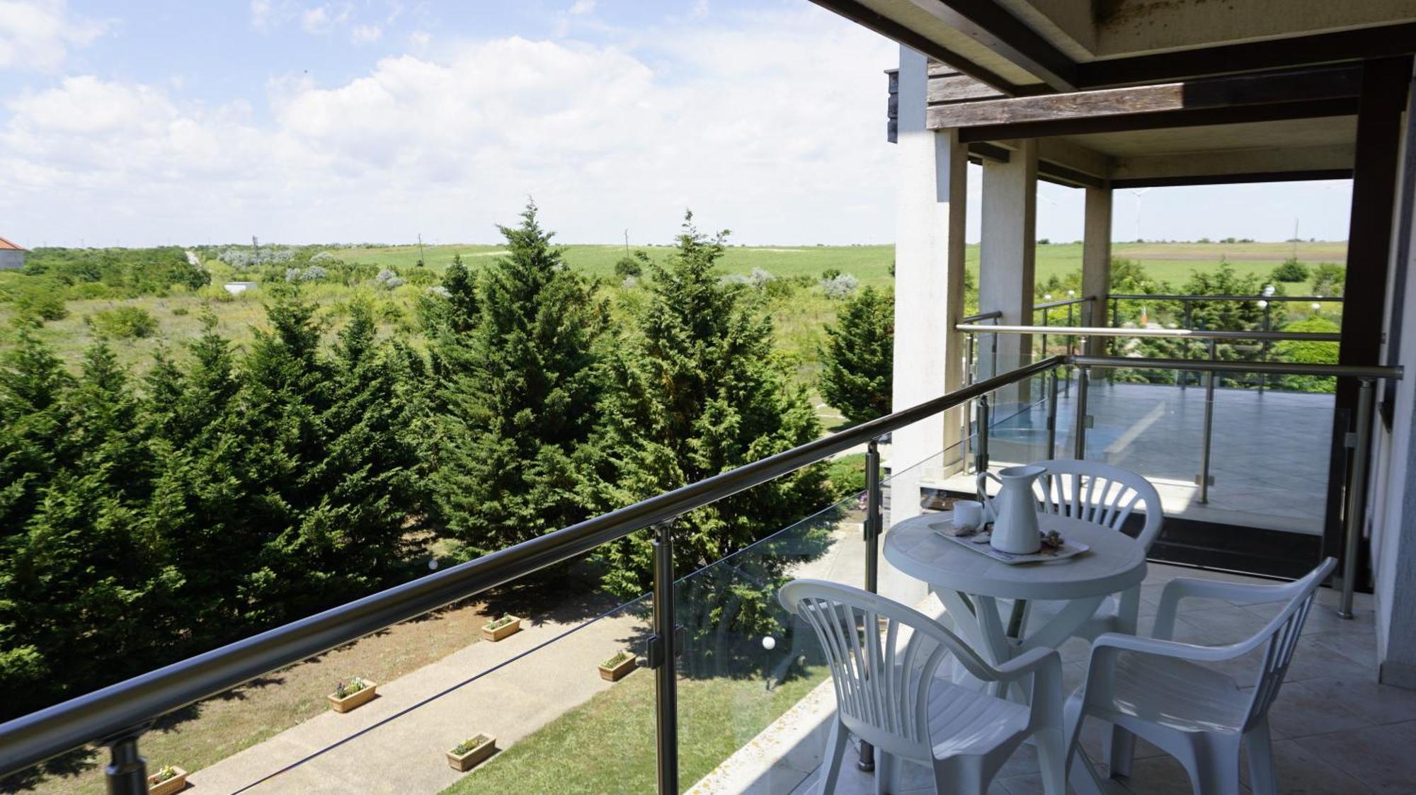 Морски Апартаменти Джулай Морнинг - July Morning Sea View Apartments Kavarna Phòng bức ảnh